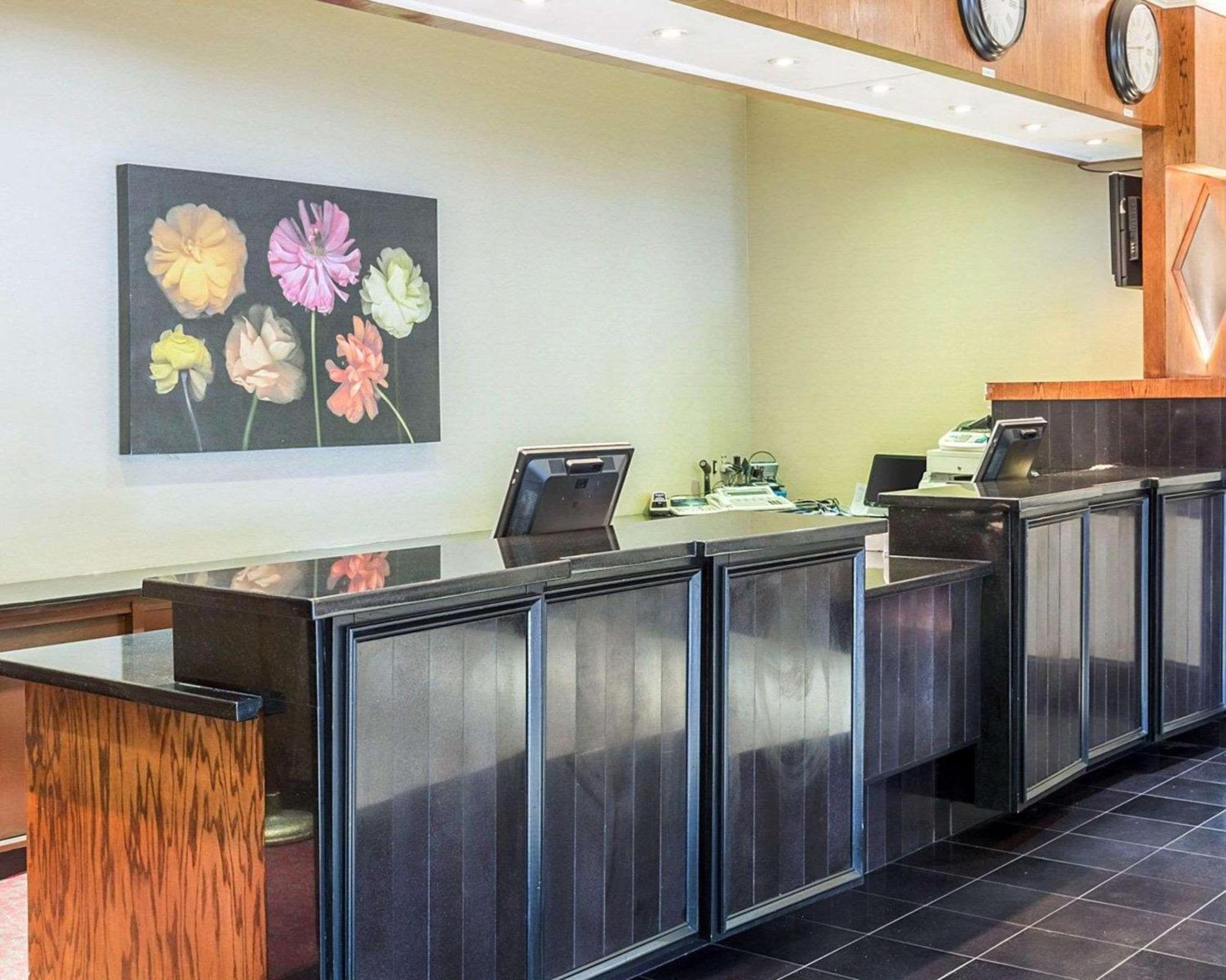 Clarion Hotel Somerset - New Brunswick Екстер'єр фото